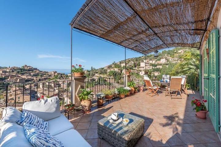 Villa pour 6 personnes, avec terrasse et jardin à Deià