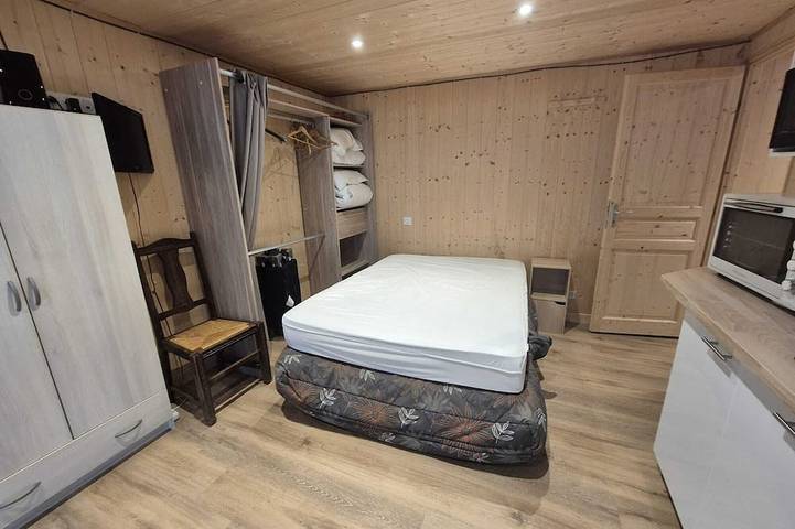 Chalet pour 14 personnes, avec terrasse dans Super Besse - 3
