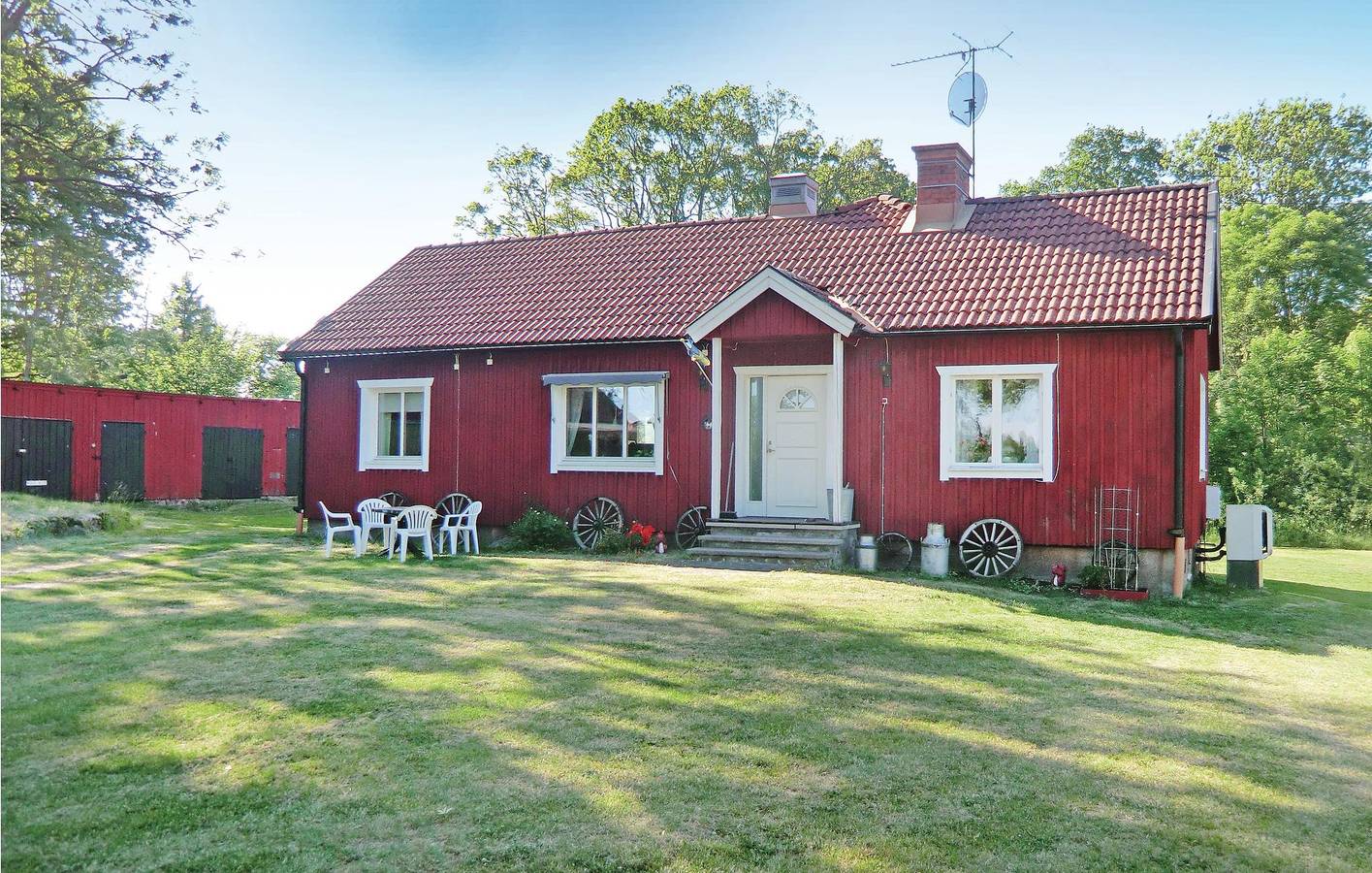 Hus för 6 Personer, med trädgård samt bastu och terass
