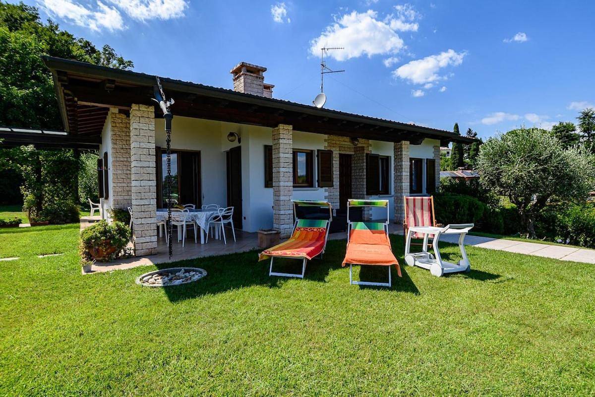 Villa Loredo in Padenghe sul Garda, Prealpi Gardesane