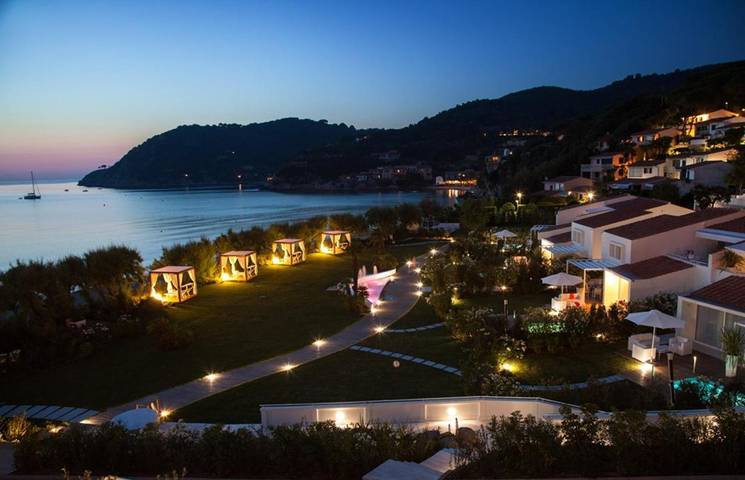 Resort für 6 Personen, mit Garten und Pool sowie Whirlpool, kinderfreundlich auf Elba - 2