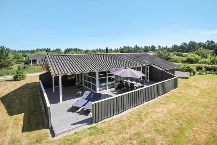 Ferienhaus für 6 Personen, mit Whirlpool und Terrasse in Kollerup Strand