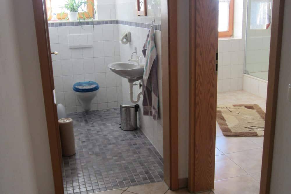 Ganze Wohnung, Ferienwohnung/App. für 7 Gäste mit 130m² in Peiting in Peiting, Romantische Straße