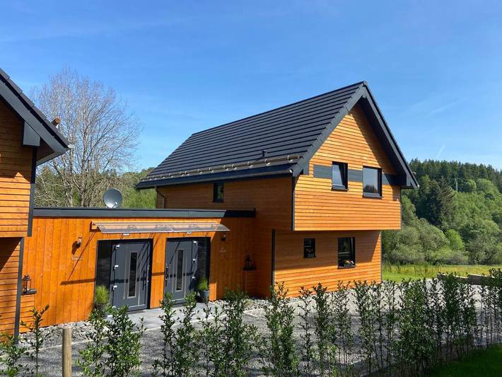 Location de vacances pour 6 personnes, avec jardin ainsi que jacuzzi et sauna, adapté aux familles à Butgenbach - 3
