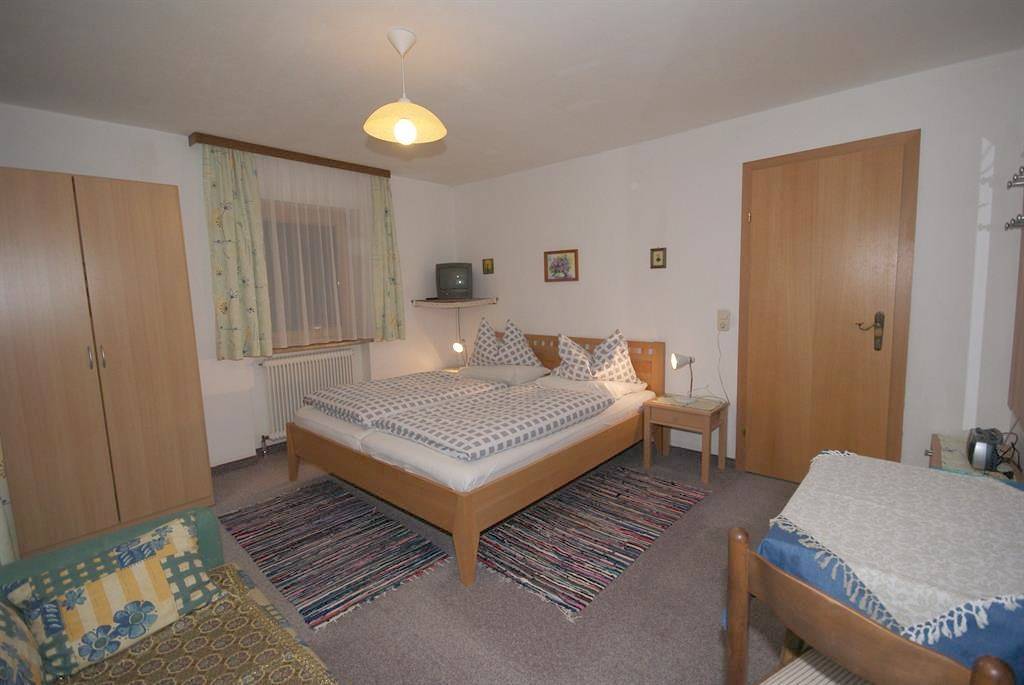 Ganze Ferienwohnung, Apartment/2 Schlafräume/Dusche, Wc in Dienten am Hochkönig, Pinzgau