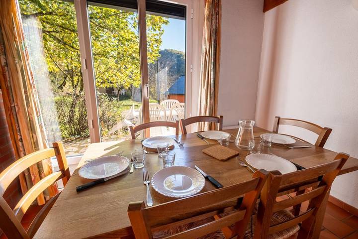 Gite 4/6 pers. - Village des Bruguières in La Canourgue, Région de Mende