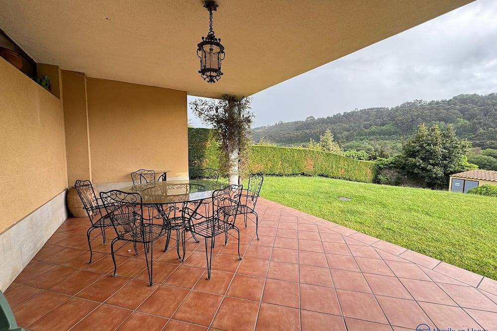 Vivienda Vacacional Los Ciervos 3 in Pendueles, Llanes