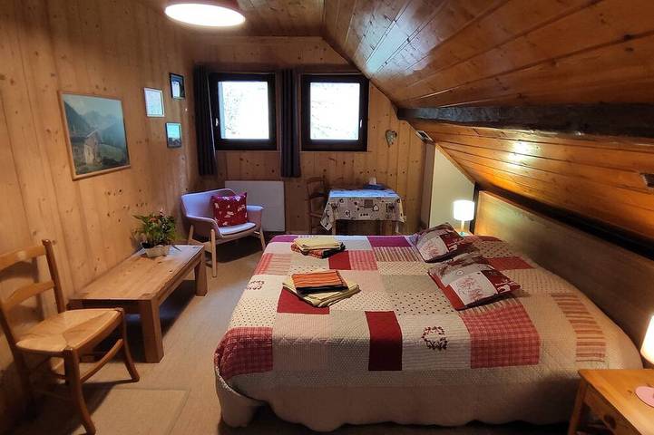 Gîte pour 15 personnes à Queige - 3