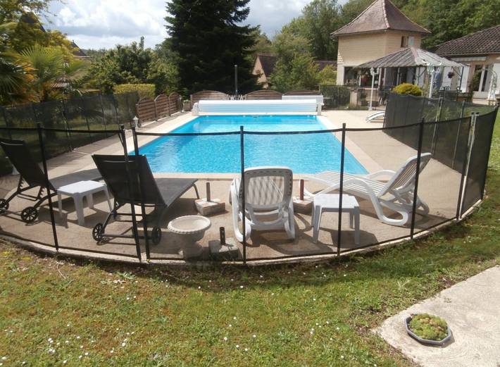 Gîte pour 2 personnes, avec jardin ainsi que piscine et terrasse dans le Lot - 2