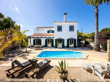 Ferienwohnung für 10 Personen, mit Garten und Pool sowie Sauna und Terrasse, mit Haustier in Aljezur