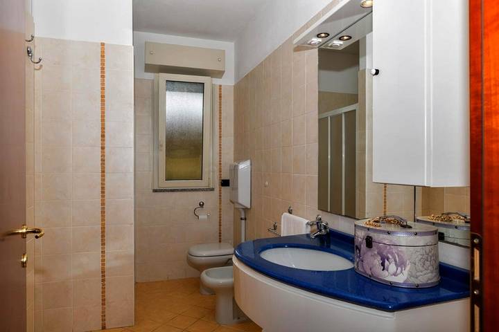 Gîte pour 8 personnes, avec vue et balcon dans Bellaria-Igea Marina - 2