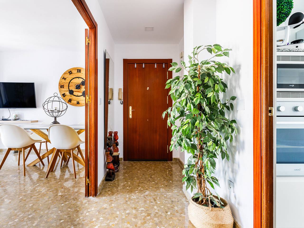 Entire apartment, Flat in Caleta de Vélez - 2 bedrooms, air-conditioned in Urbanización Villa del Mar, Vélez-Málaga