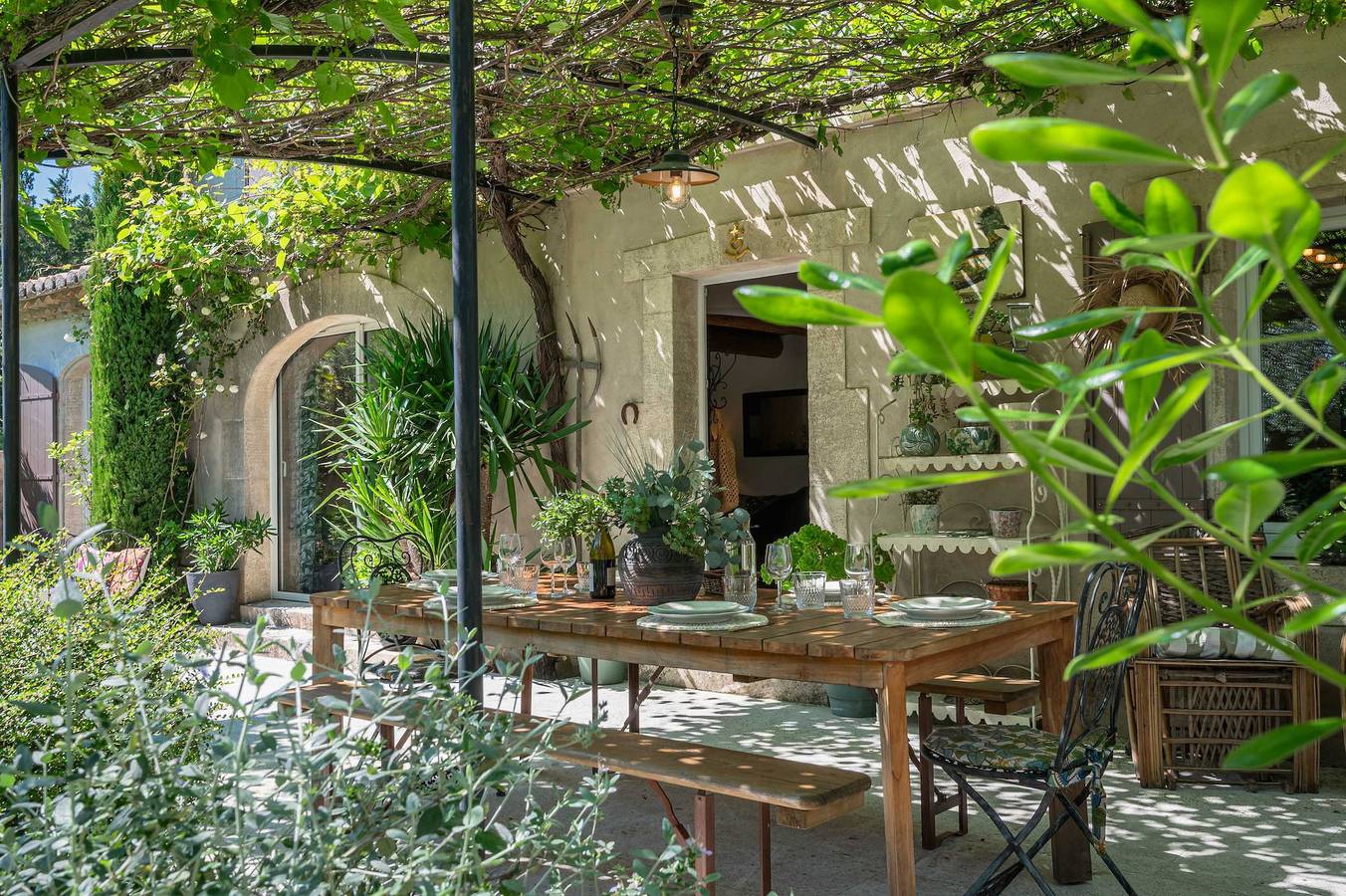 Ferienhaus für 10 Personen mit Garten in Paradou, Arles und Umgebung