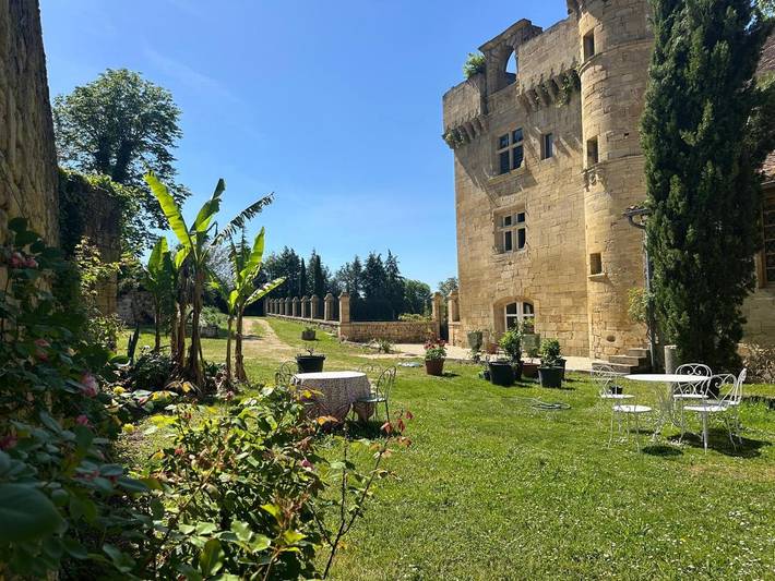 Gîte pour 3 personnes, avec jardin ainsi que piscine et vue à Nanthiat - 4