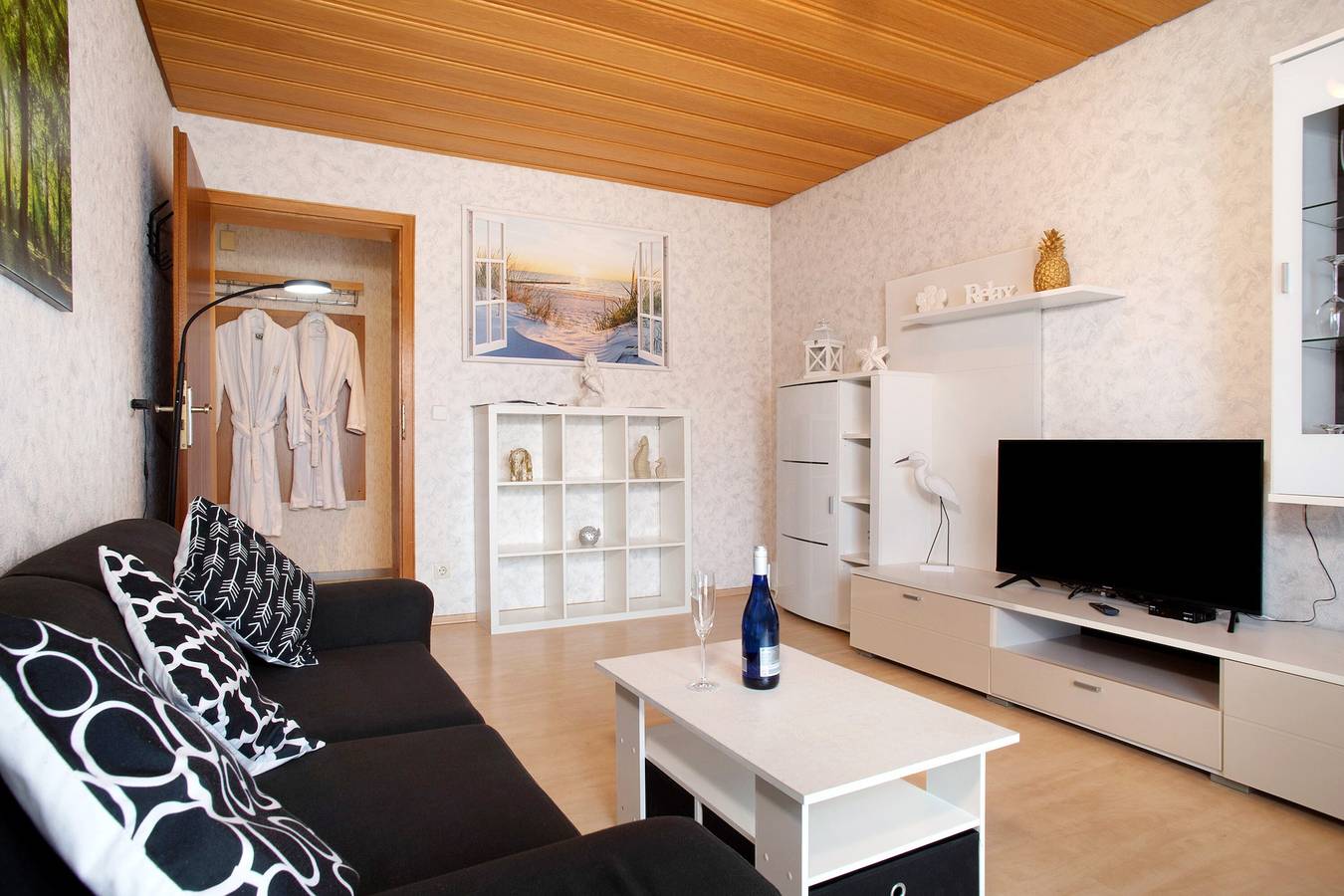 Ganze Wohnung, Ferienwohnung '1' mit Balkon und Wi-Fi in Langenargen, Region Bodensee-Oberschwaben
