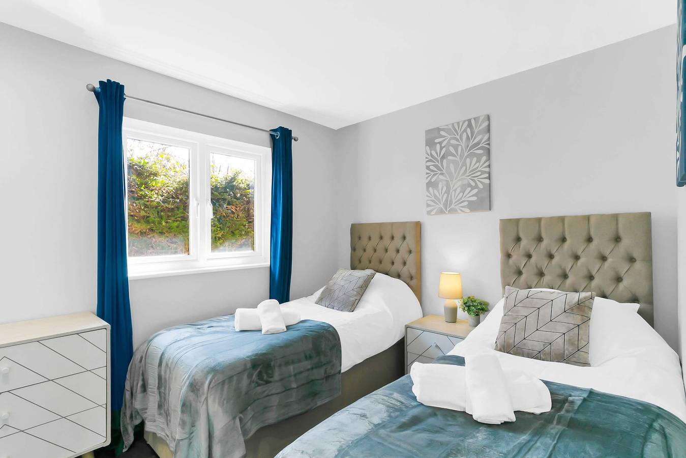 Lovely 2Br Holiday Chalet Near Sidmouth - Sleeps 5 in Branscombe, Jurassic Coast