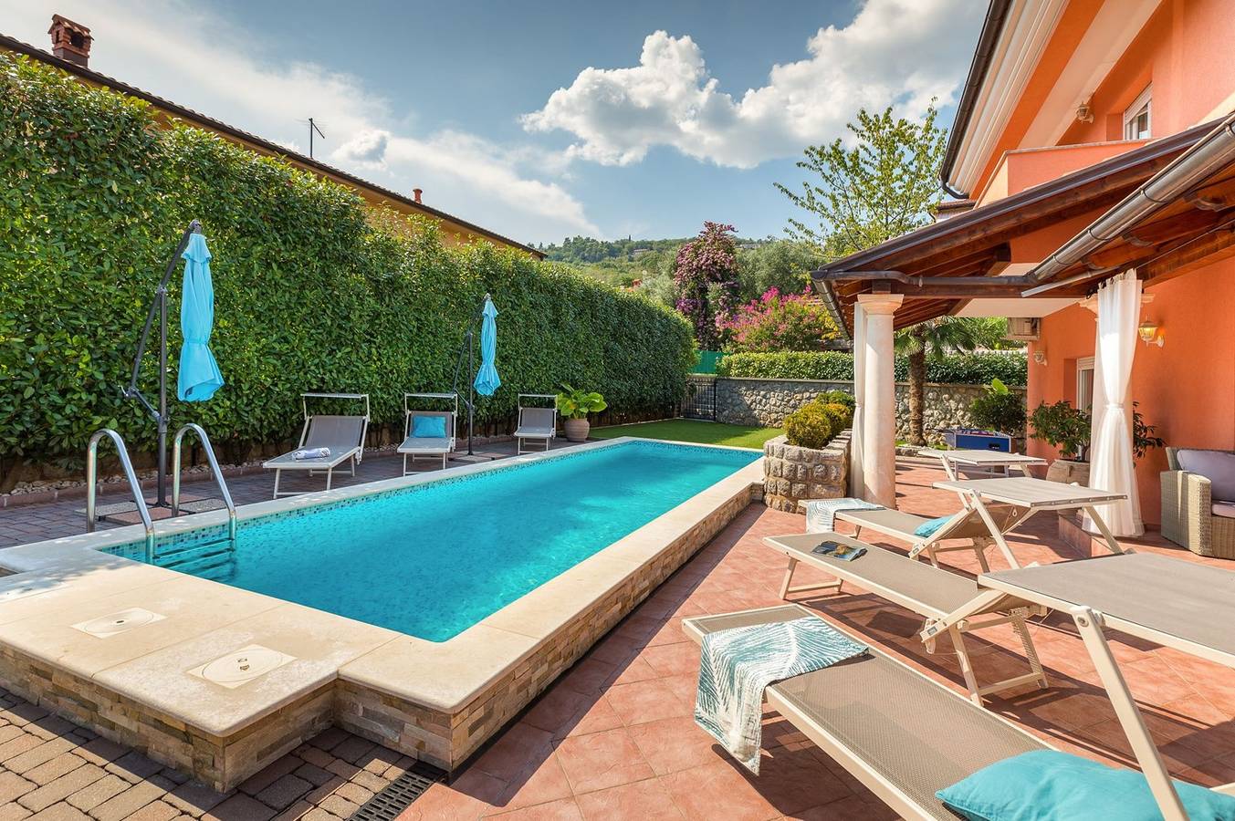 Villa Sole - mit beheiztem Pool, nahe dem Strand in Opatija in Ika, Opatija Riviera