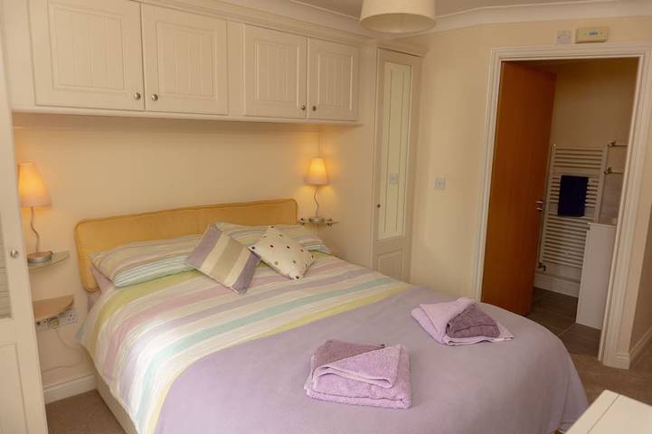Appartement entier, Surplombant la plage et le parcours de golf de Fistral - Base idéale pour une pause d'automne in Newquay, Cornouailles