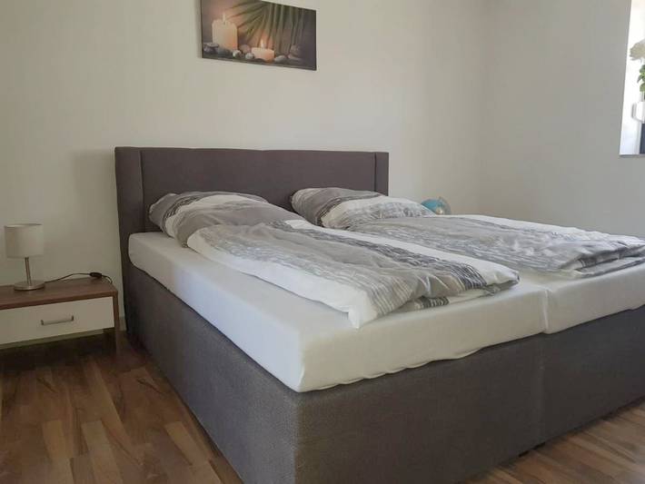 Ferienwohnung für 9 Personen, mit Ausblick in Zweibrücken - 2