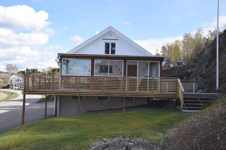 Ferienhaus für 9 Personen, mit Garten