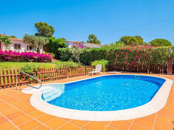 Location de vacances pour 12 personnes, avec jardin et piscine à L'Escala - 4