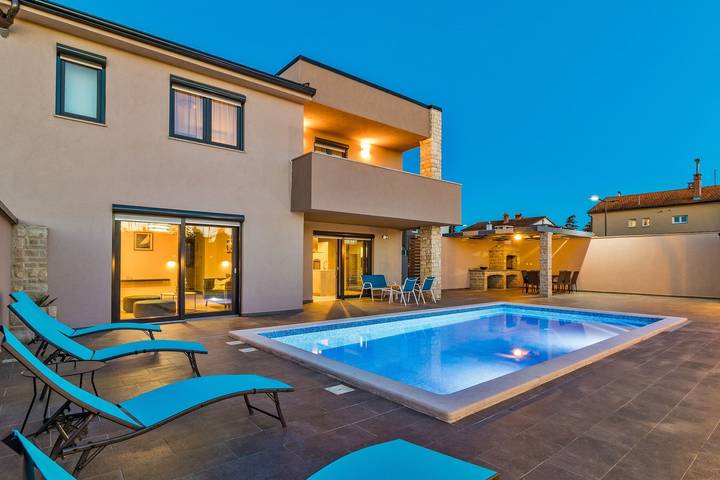 Villa für 8 Personen, mit Garten in Fazana