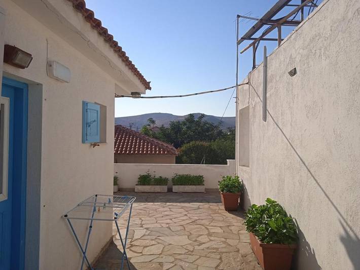 Location de vacances pour 2 personnes, avec terrasse et vue, animaux acceptés dans Σκάλα Ερεσού - 3