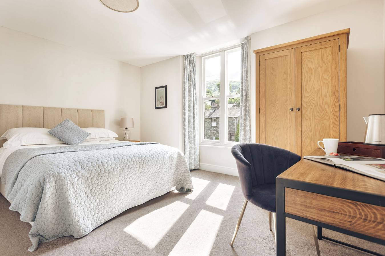 Entire holiday apartment, Kelsick Villa Guest House - Bowfell in Ambleside, Lake District