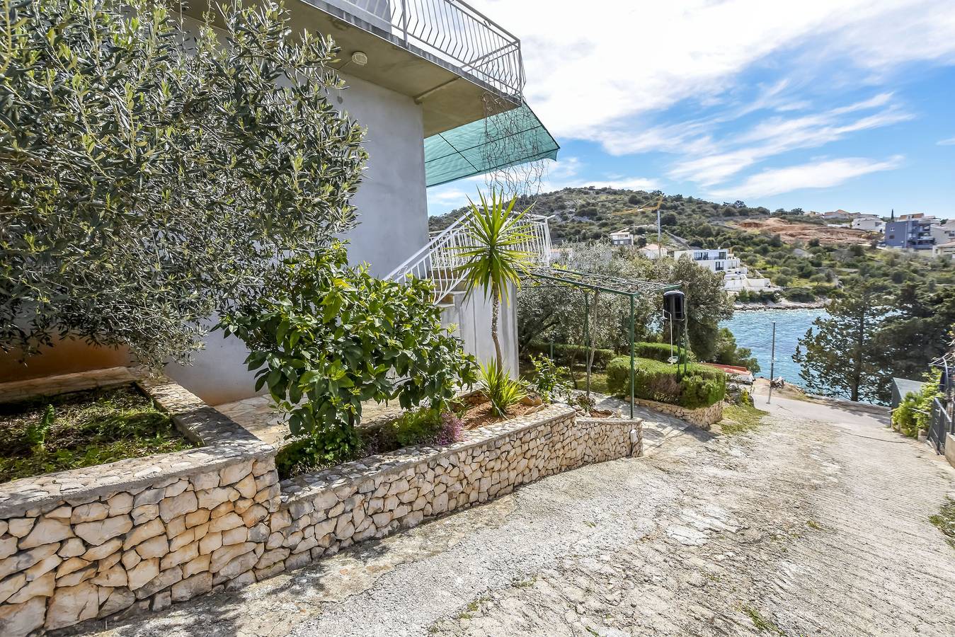 Ganze Wohnung, Apartment Seafront Apartments in Razanj, Šibenik-Knin