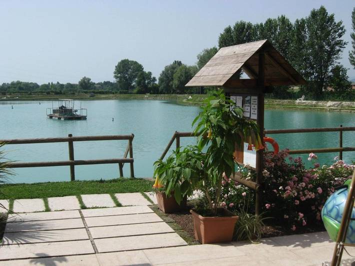Casa vacanza per 2 persone, con Terrazza e Giardino a Pastrengo