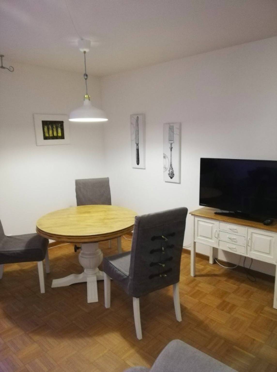 Ganze Wohnung, Ferienwohnung '2 Zimmer Appartement 43' mit Balkon und Wlan in Bad Krozingen, Südschwarzwald