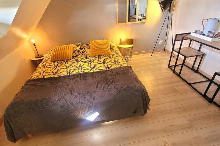 Location de vacances pour 3 personnes, avec jardin à Rouillon - 3