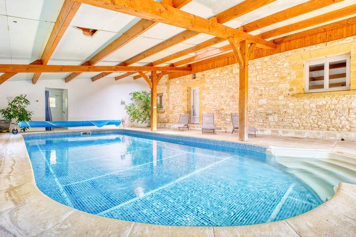 Vacation apartment for 4 people, with yard and balcony in Dordogne