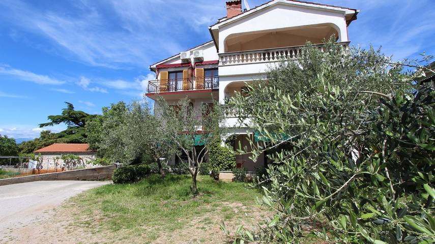 Zimmer für 2 Personen, mit Balkon/Terrasse in Malinska - 2