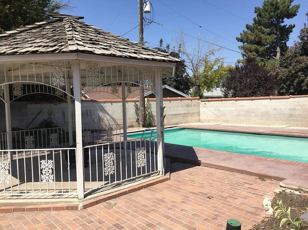 Schnelles Wifi | Tischfußball | In der Nähe von Konferenzzentren. in Midvale (UT), Salt Lake County (UT)