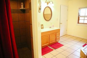 Barn for 10 Guests in Wears Valley, Sevier County, Picture 4