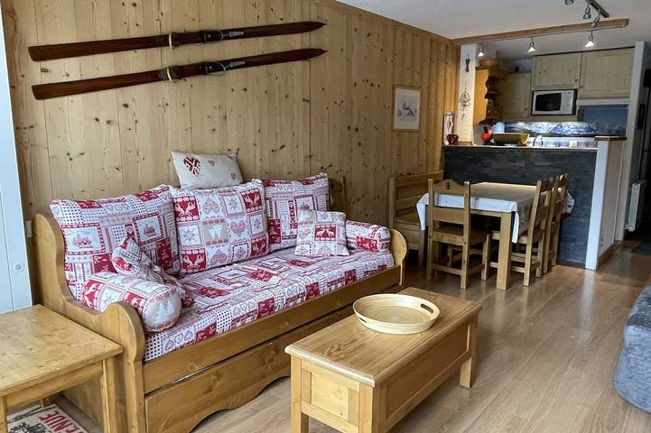 Location de vacances pour 12 personnes, avec Piscine à Praz de Lys