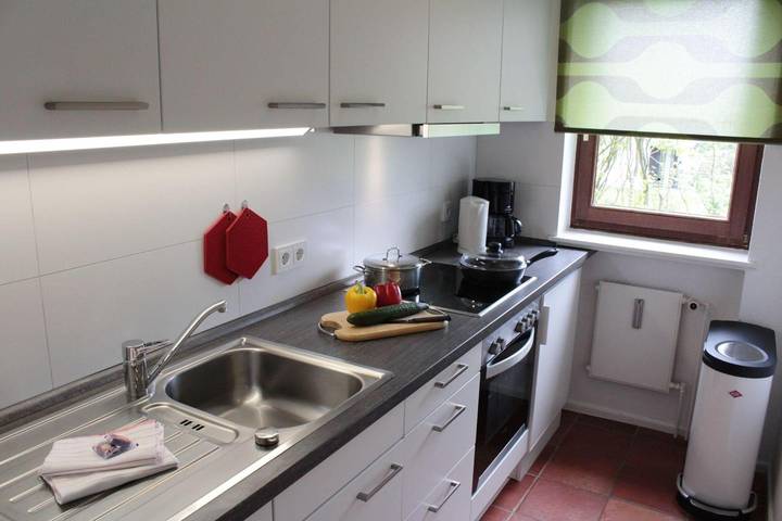 Ganze Wohnung, Gemütliche 4-Zimmer Ferienwohnung mit ca. 79 m², für bis zu 4 Personen. in Wenningstedt, Sylt