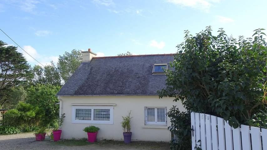 Location de vacances pour 4 personnes, avec jardin dans Plage des Dunes (Penvénan)