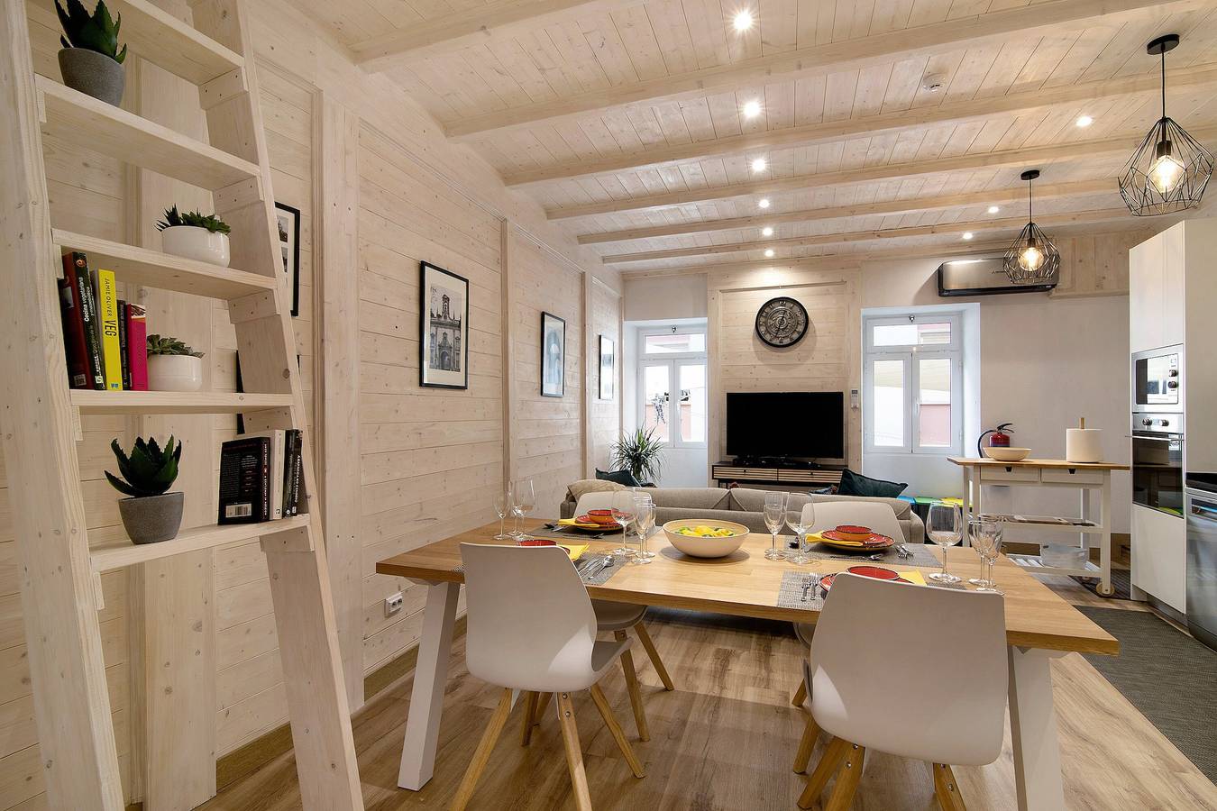 Appartamento intero, Appartamento per vacanze "Casa Na Travessa" con A/C e Wi-Fi in Sé (Faro), Faro Portogallo