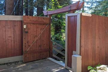 Vacation Home for 4 Guests in Monte Rio, Russian River, Picture 3