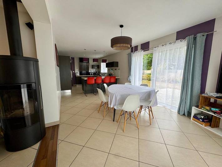 Location de vacances pour 9 personnes, avec Terrasse et Vue à Le Poiré-sur-Vie - 2