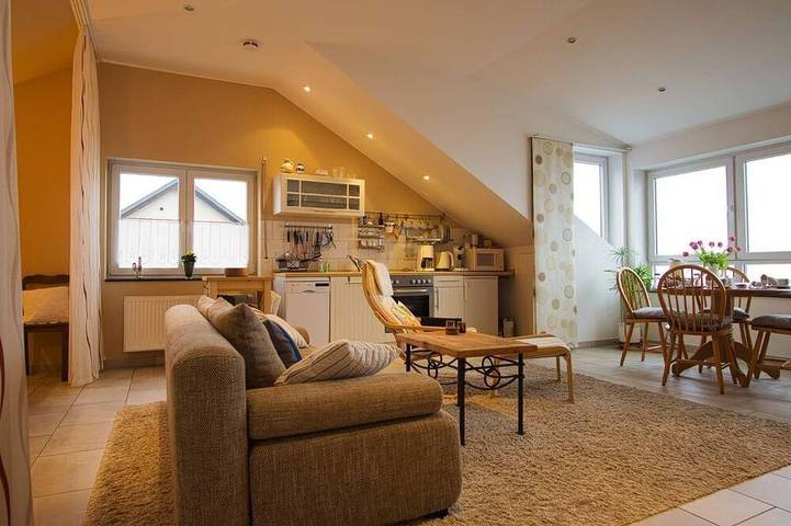 Ferienwohnung für 2 Personen, mit Sauna und Garten in Bullay