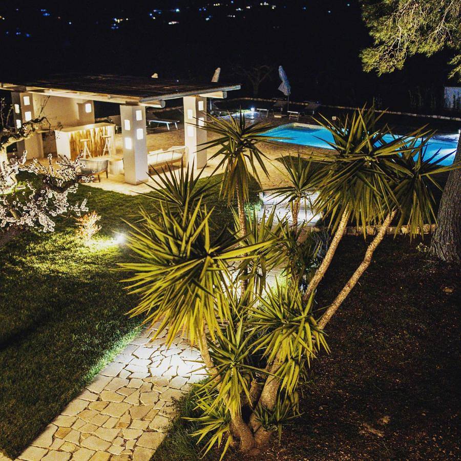 Borgo Chiancarosa, esclusivi trulli con piscina riscaldata in Putignano, Provincia di Bari