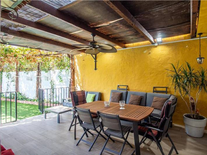 Casa rural para 7 personas, con terraza además de jardín y piscina en Villamena - 4