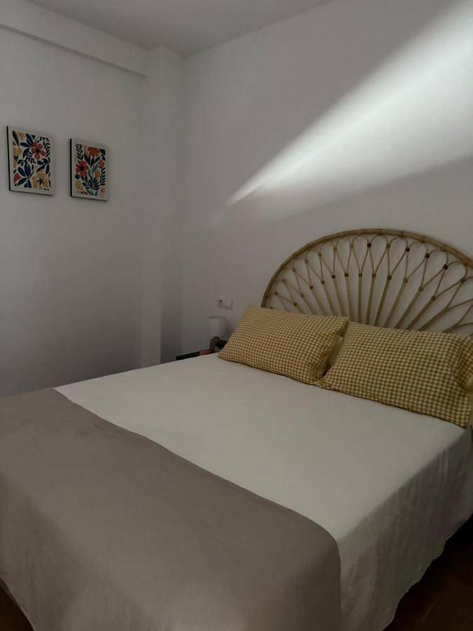 Casa de huéspuedes para 2 personas, con terraza y piscina - 1