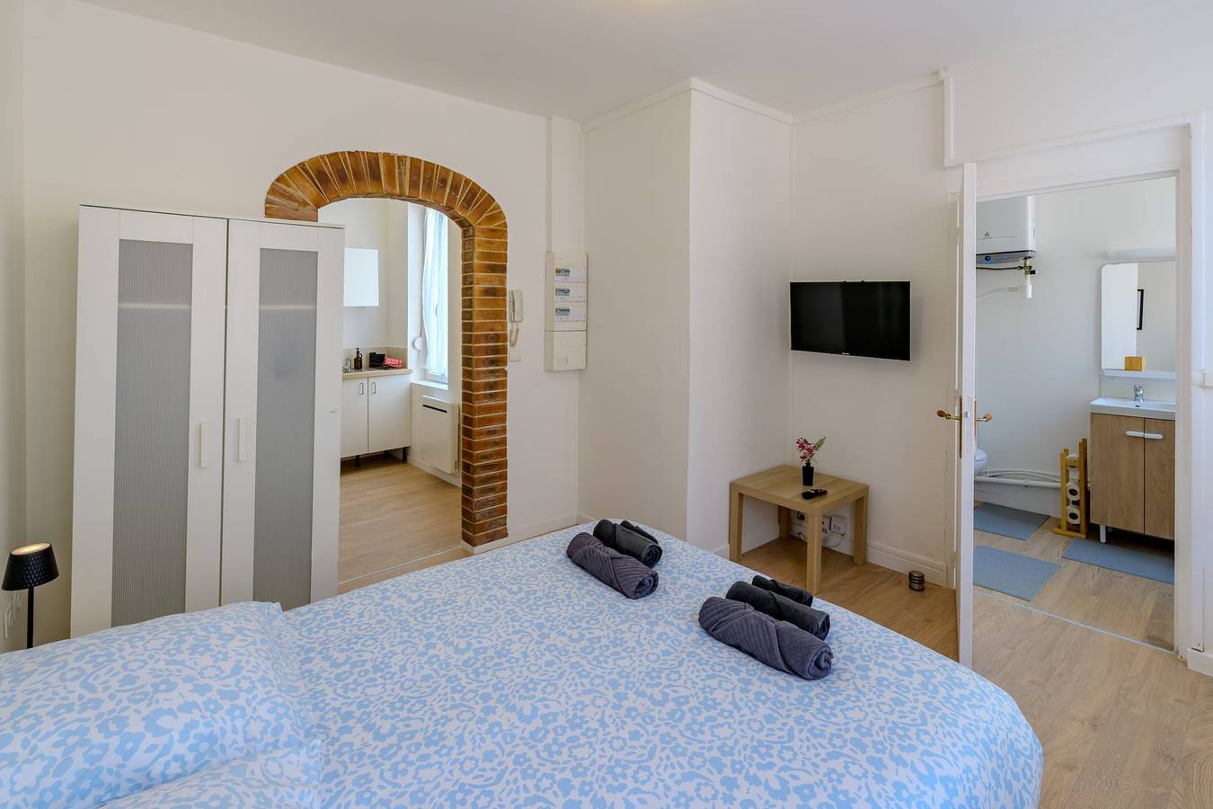 Estudio entero, Delmas - 5min Centre Ville - Wifi in San Quintín (Aisne), Aisne