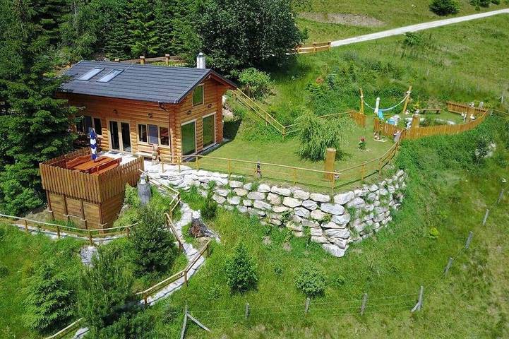 Domek letniskowy dla 2 osób, z ogród i jacuzzi w Austria