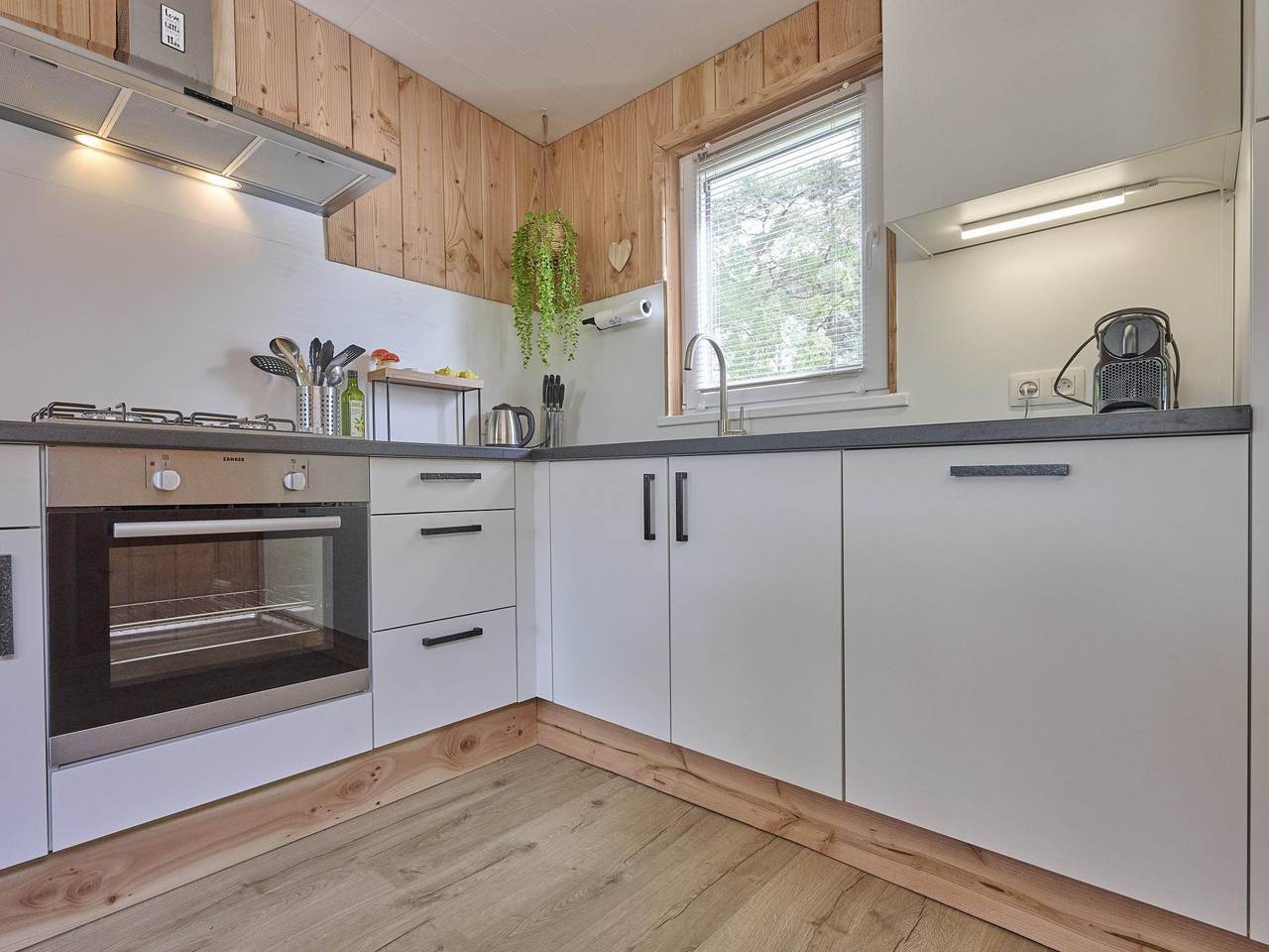 Schönes Chalet im Park mit vielen Einrichtungen in Bocholt (Belgien), Limburg (Belgien)