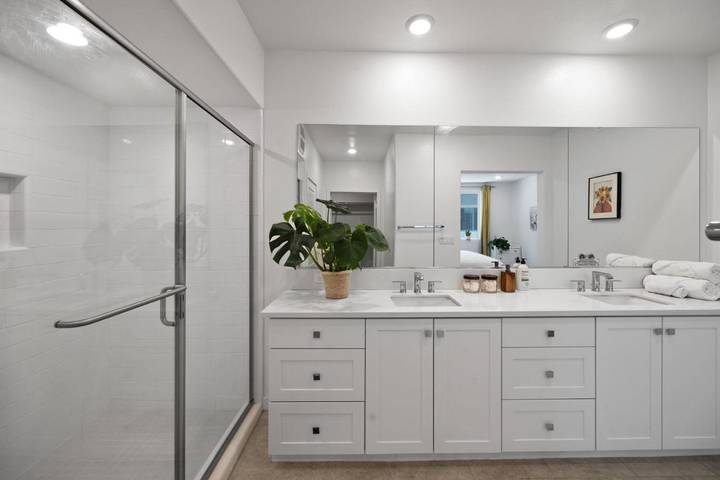 Ferienwohnung für 8 Personen, mit Balkon und Whirlpool - 1